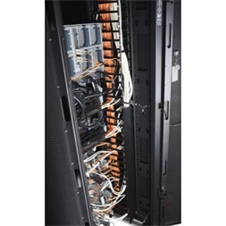 APC Vertical Cable Manager (2)