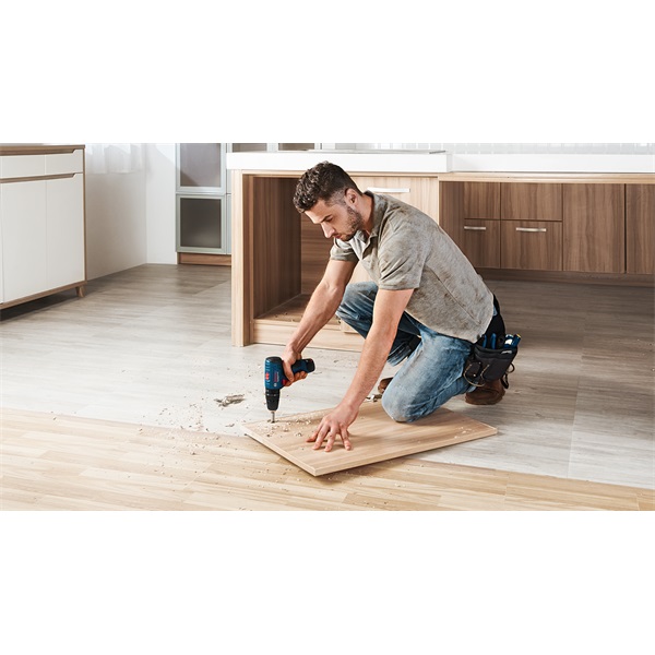 Bosch 06019G8100 GSB 120-Li Professional 2x2,0Ah kofferben akkus ütvefúró-csavarozó