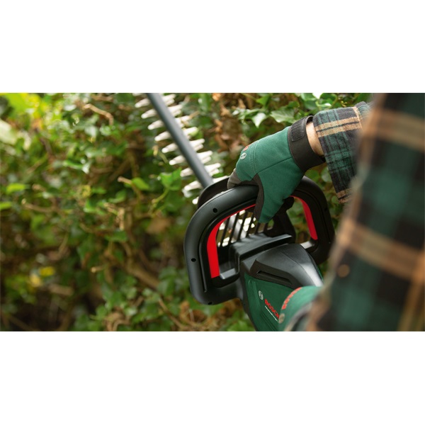 Bosch Advanced HedgeCut 36V-65-28 akkumulátoros sövényvágó