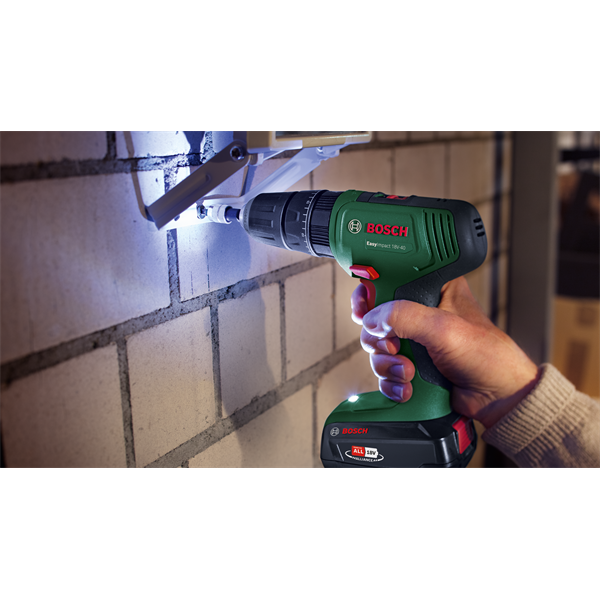 Bosch EasyImpact 18V-40 akkumulátoros ütvefúró