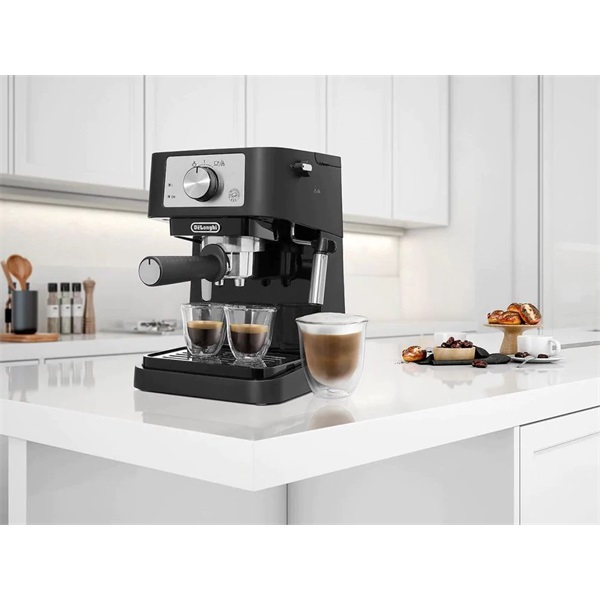 DeLonghi EC260.BK Stilosa fekete espresso kávéfőző