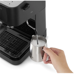 DeLonghi Stilosa EC230.BK fekete espresso kávéfőző