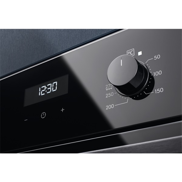 Electrolux EOD5C50Z SteamBake fekete beépíthető sütő