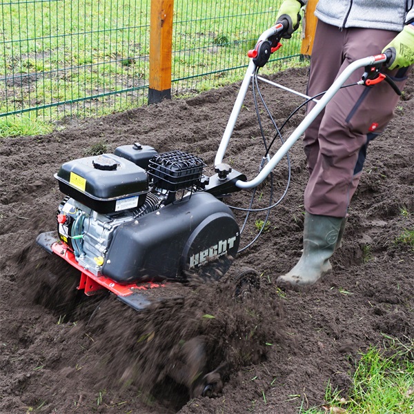 Hecht 790BS benzinmotoros kapálógép