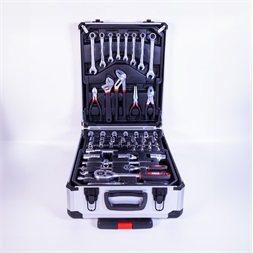 IRIS TOOLS TS-1-007 aluminium táskában szerszámkészlet