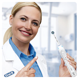 Oral-B CrossAction 8 db-os fogkefefej szett