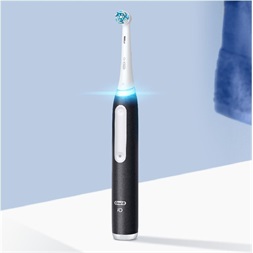 Oral-B iO series 3 Matt Black elektromos fogkefe