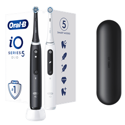 Oral-B iO Series 5 2 db-os matt fekete+fehér elektromos fogkefe szett