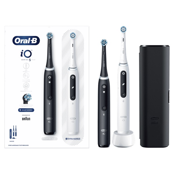 Oral-B iO Series 5 2 db-os matt fekete+fehér elektromos fogkefe szett