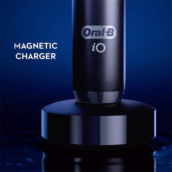 Oral-B iO Series 7 ónixfekete elektromos fogkefe