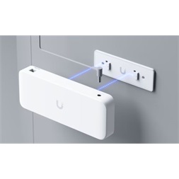 Ubiquiti UniFi USW-Ultra-60W 8xGbE LAN port 7x PoE+ (52W) L2 menedzselhető switch