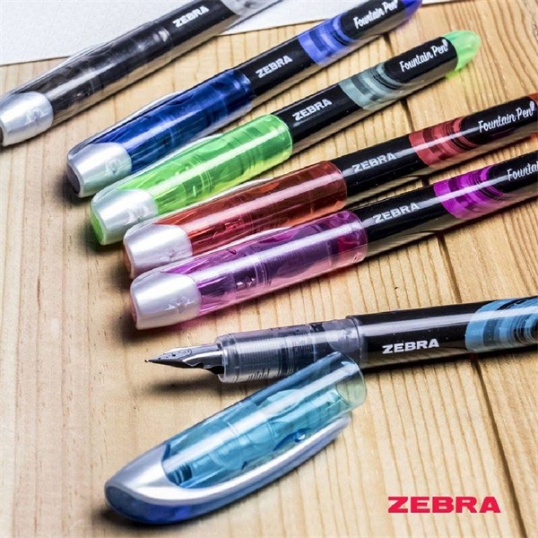 Zebra Fuente 0,6mm világoskék eldobható töltőtoll